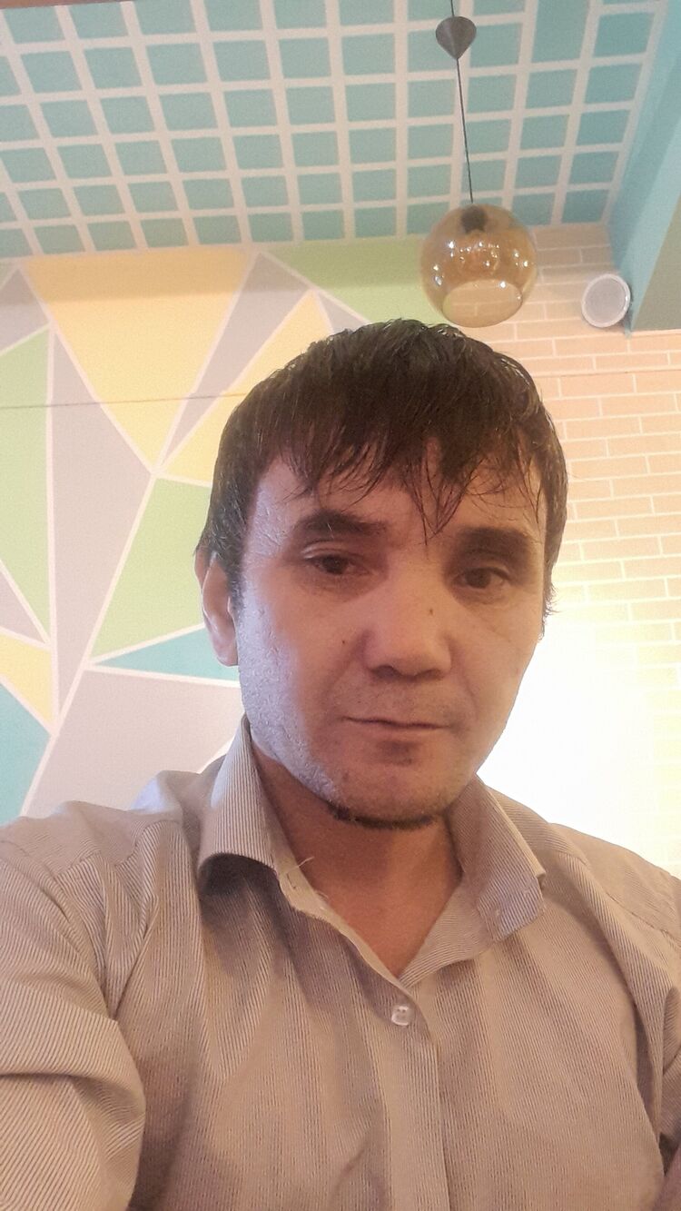  25042779  Amangeldy, 46 ,    