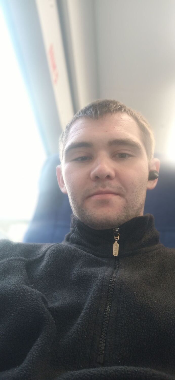  52758039  , 28 ,    