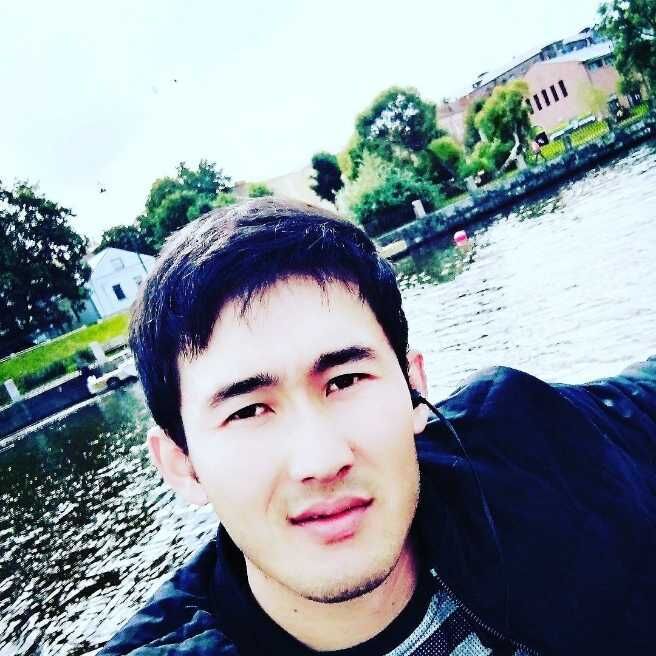  22828279  , 32 ,    -