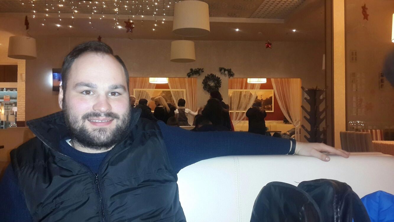  33029659  Vadim, 35 ,    