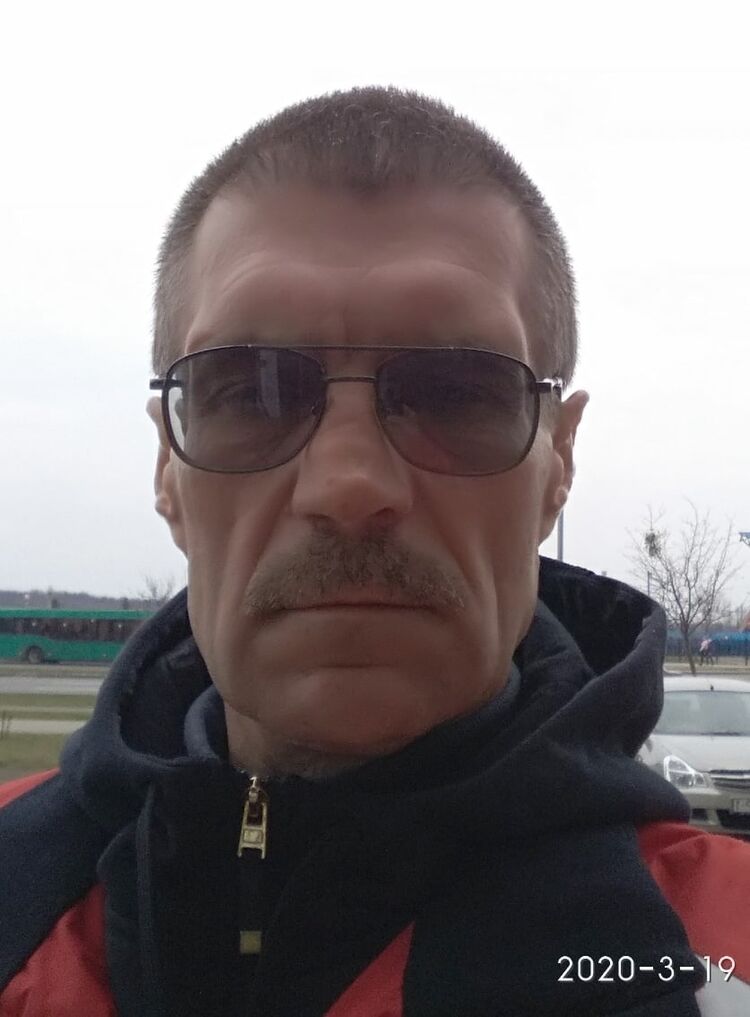  24451429  , 61 ,    