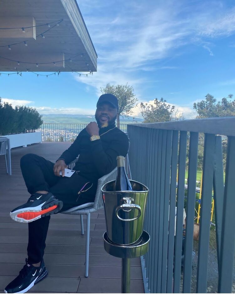 ���� 43912639 ������� Awesome, 35 ���, ���� ���������� � ����������