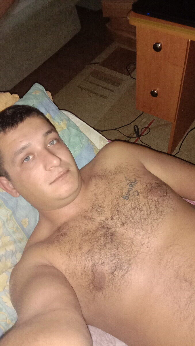  21289049  , 32 ,     