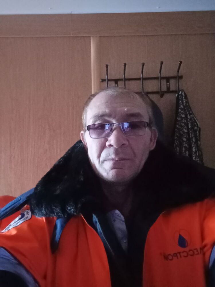  53754739  , 51 ,    -