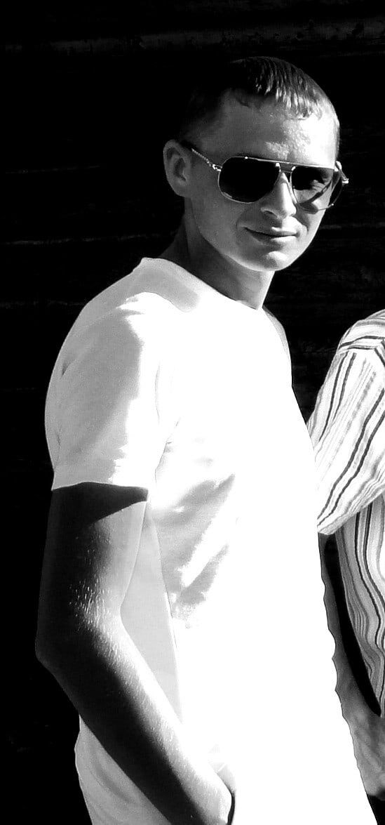  52040839  Alexey, 40 ,    -