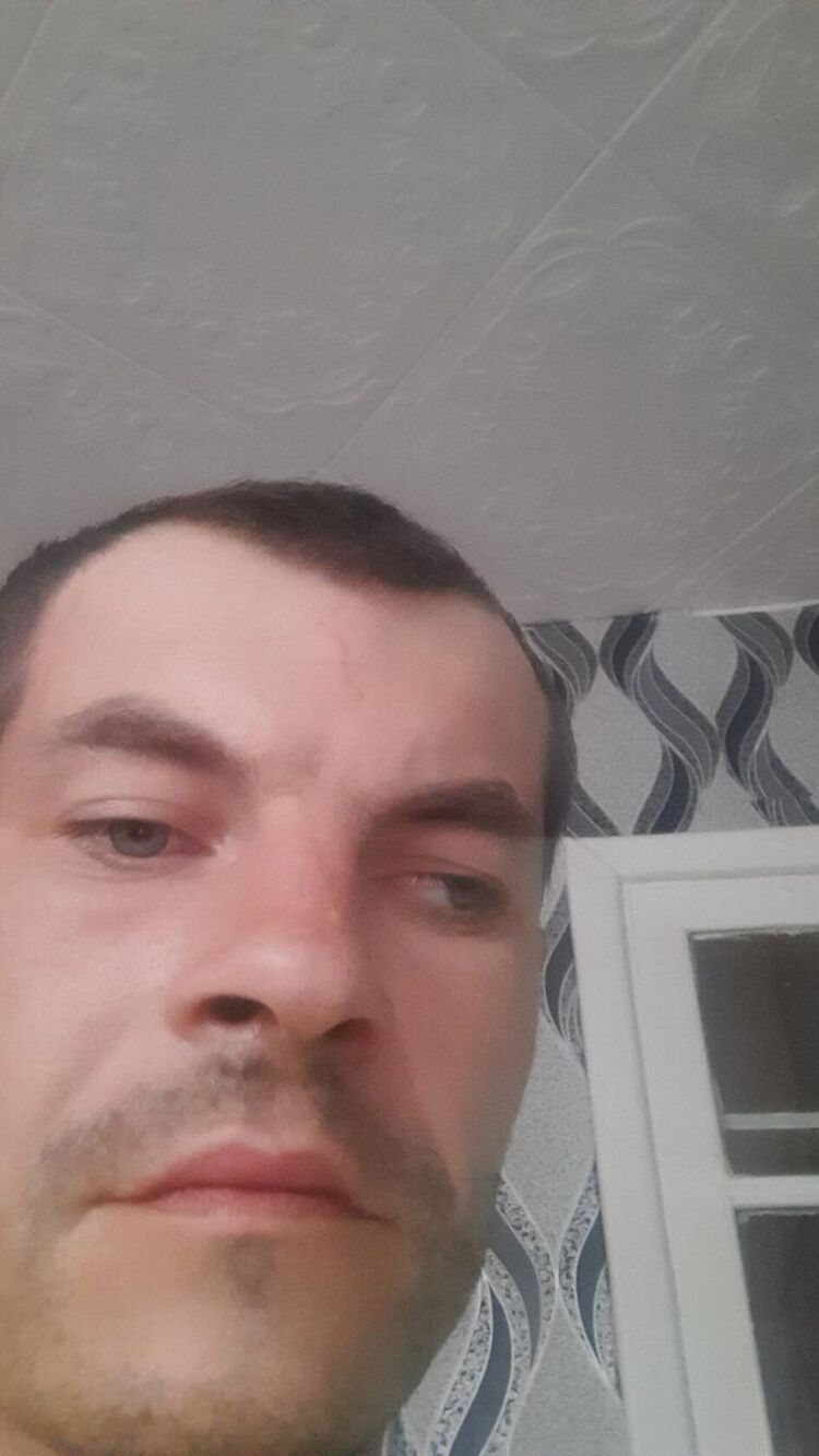  46880849  , 34 ,    