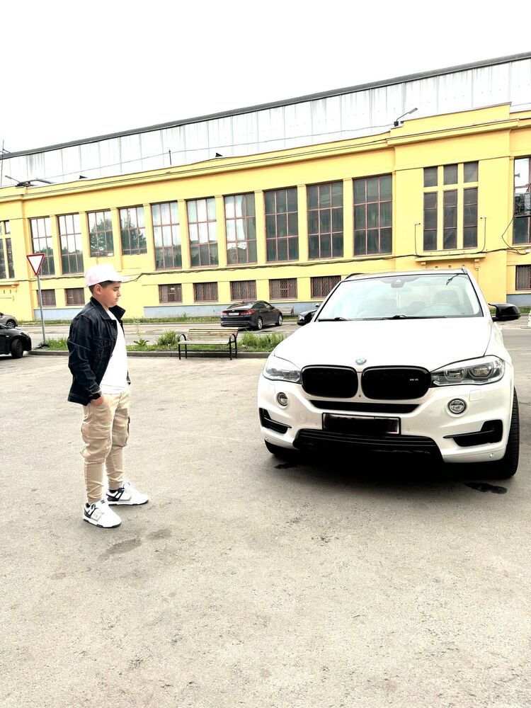 ���� 44137449 ����� ��������, 19 ���, ���� ���������� � ������