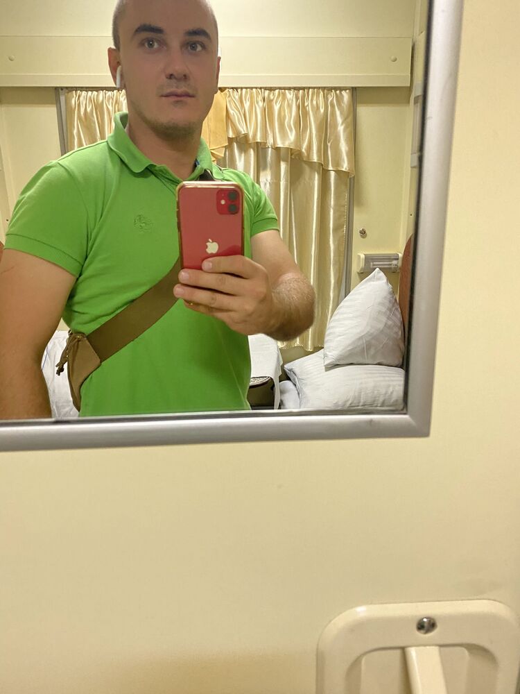  26057609  , 30 ,    