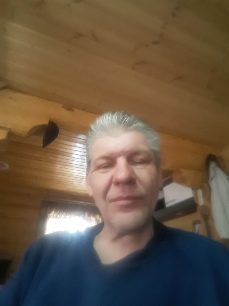  25642429  , 52 ,    