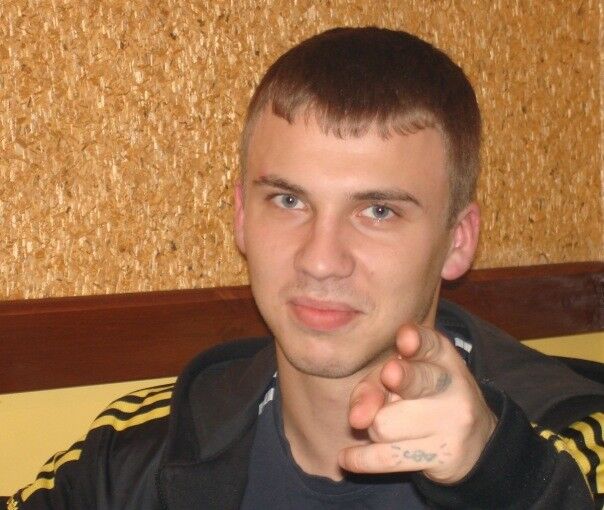  5496979  Nikita, 35 ,    