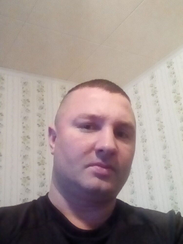  ,   Denis, 43 ,   