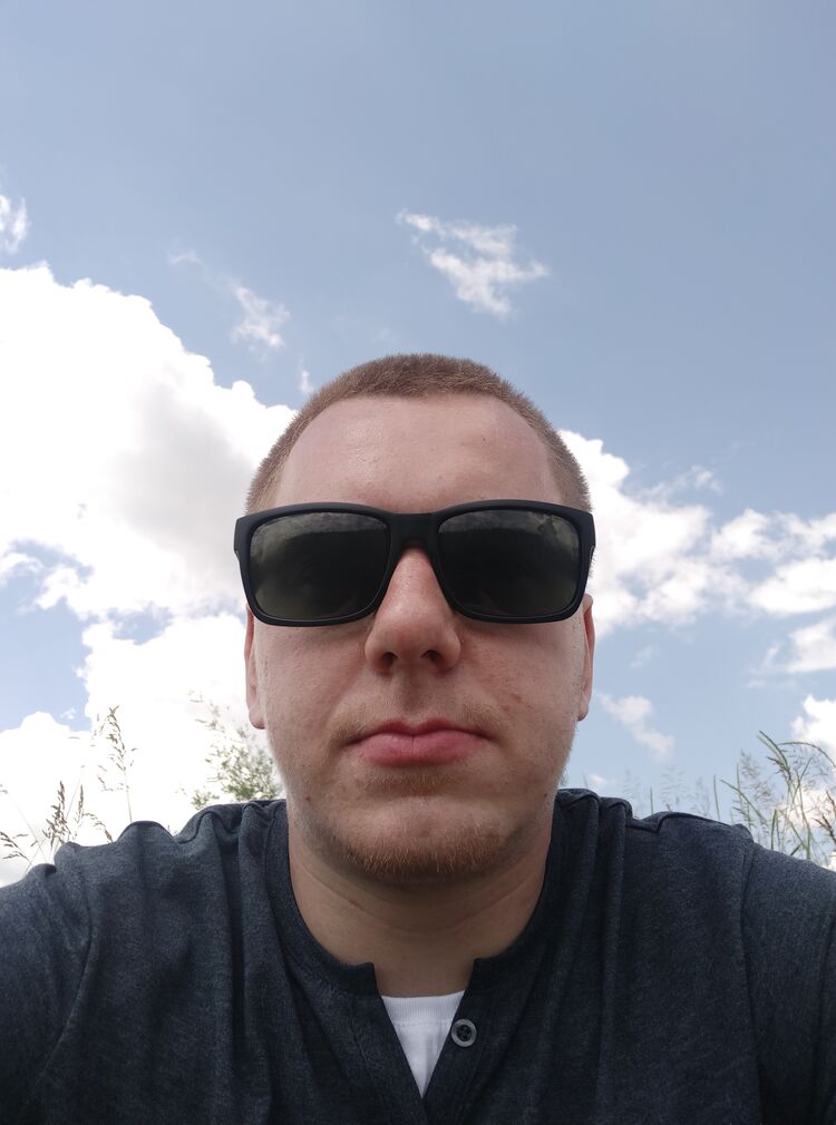  ,   Anton, 26 ,   c 