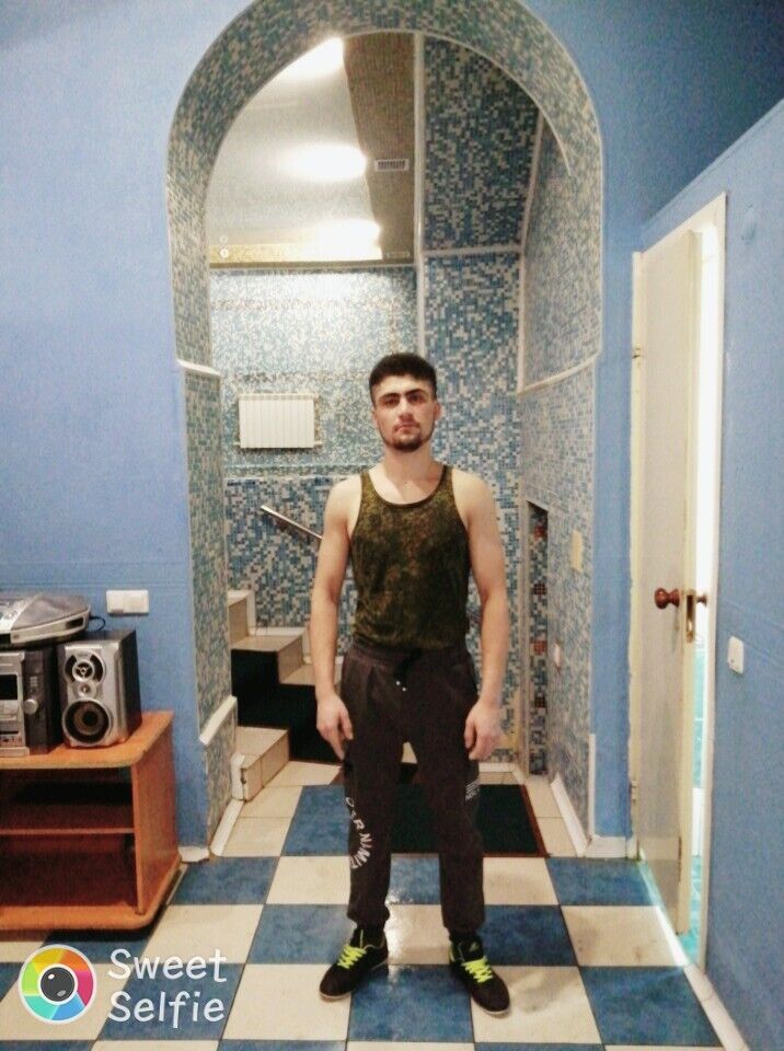  48786389  SALOXIDDIN, 27 ,    