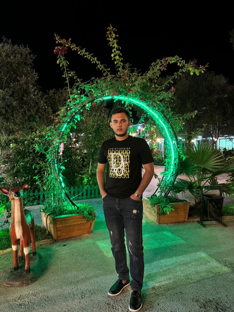  ,   Elmir, 24 ,   ,   