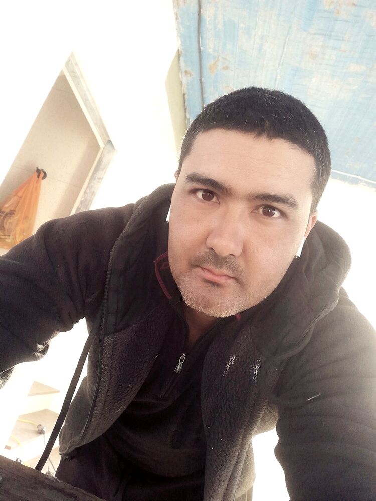  41592899  Dastan, 35 ,    