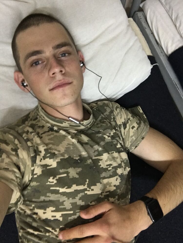  19089259  , 26 ,    -