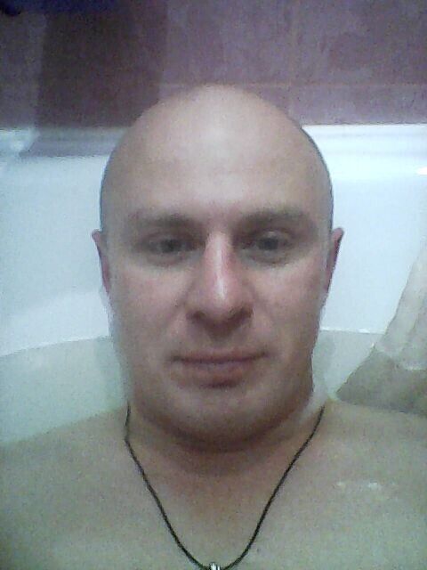  22374479  , 40 ,    
