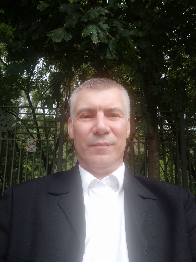  25533249  Alex, 53 ,    