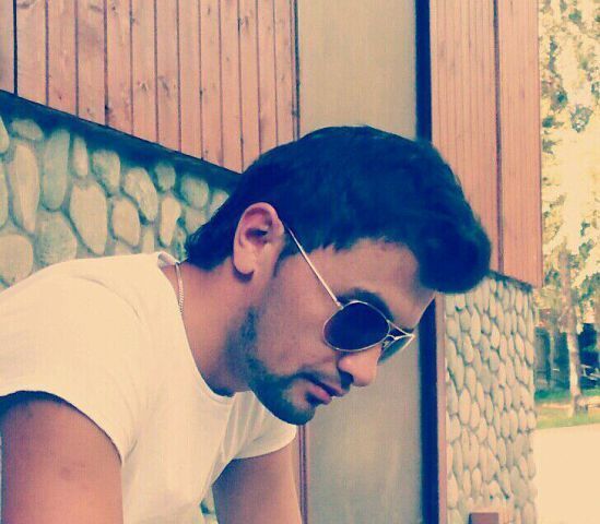  27785139  Bekki, 42 ,    