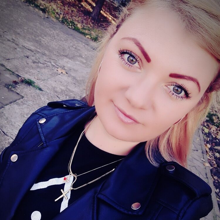  18723389  Ellena, 34 ,    