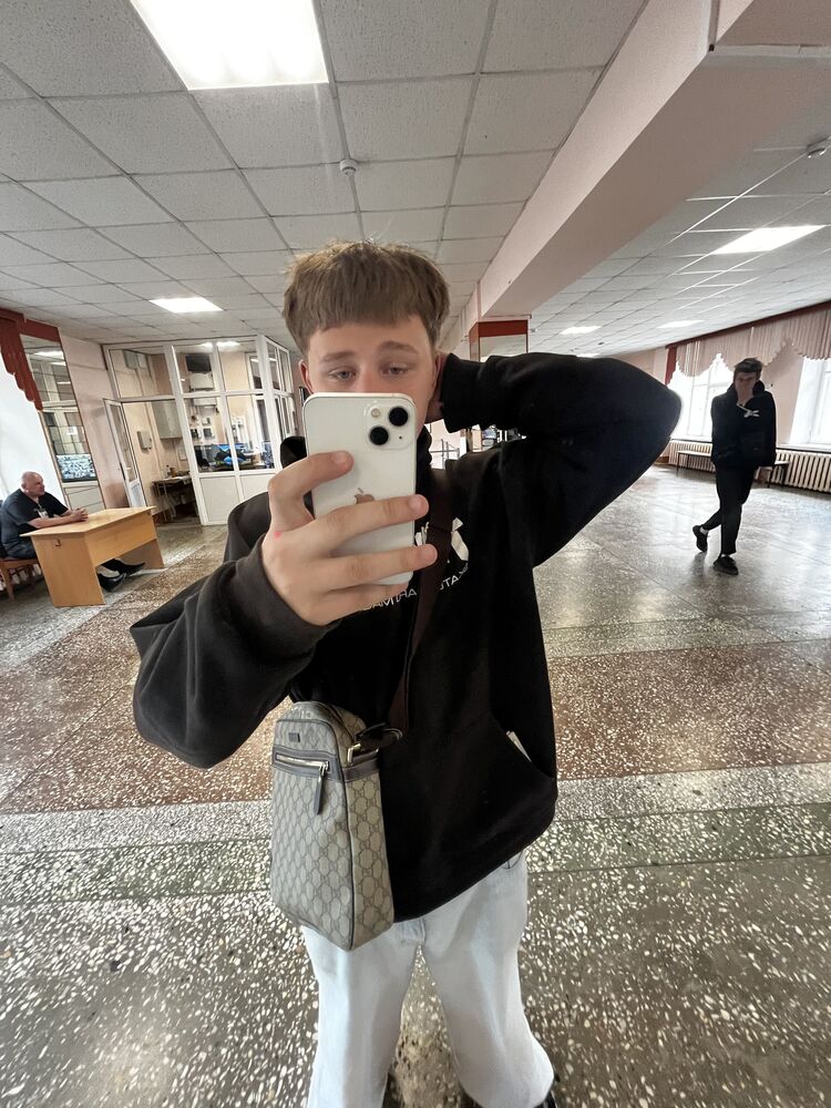  44261609  , 22 ,    