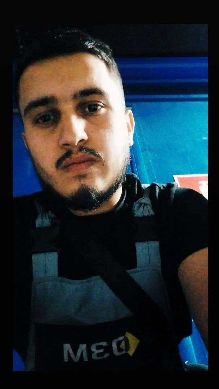  47910049  , 29 ,    