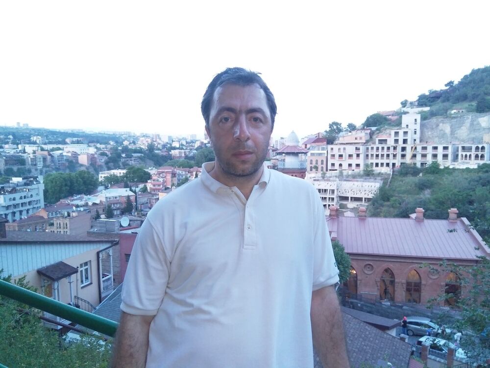  16291819  Zviadi, 45 ,    