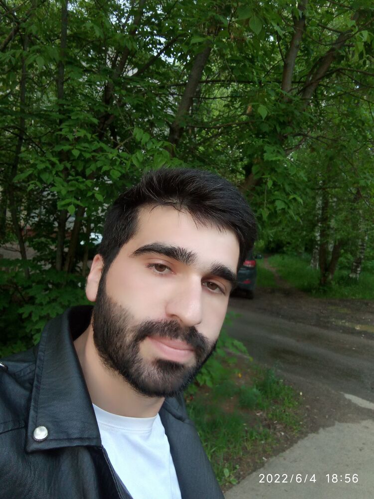  ,   Ali, 28 ,   ,   