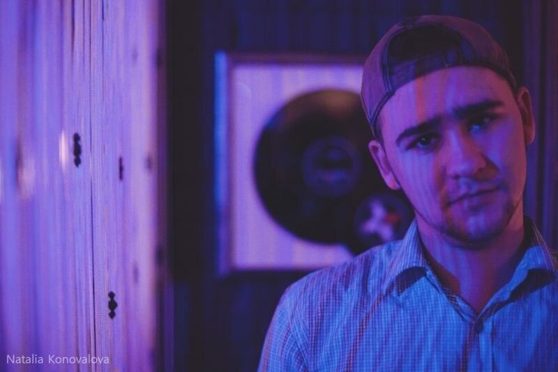  19002759  Cyberpunk, 28 ,    