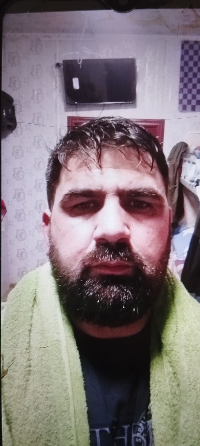  42009719  Murat, 44 ,    