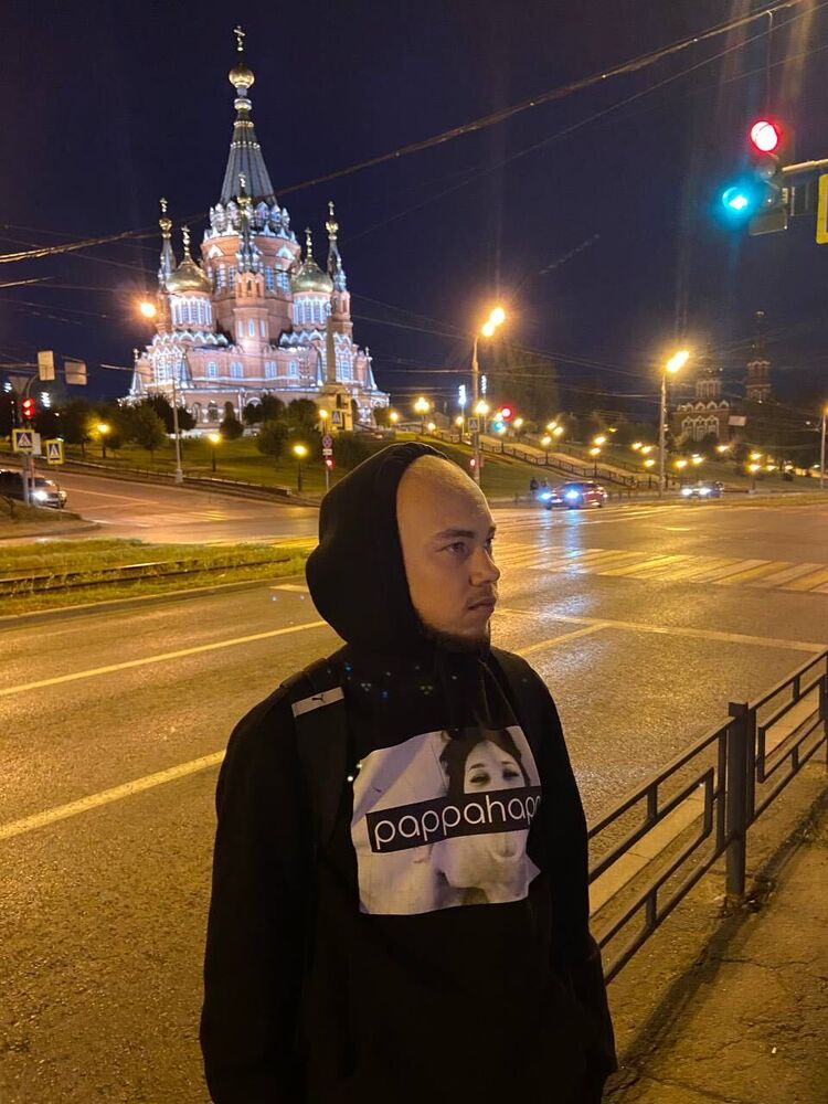  ,   Vladislav, 30 ,   ,   