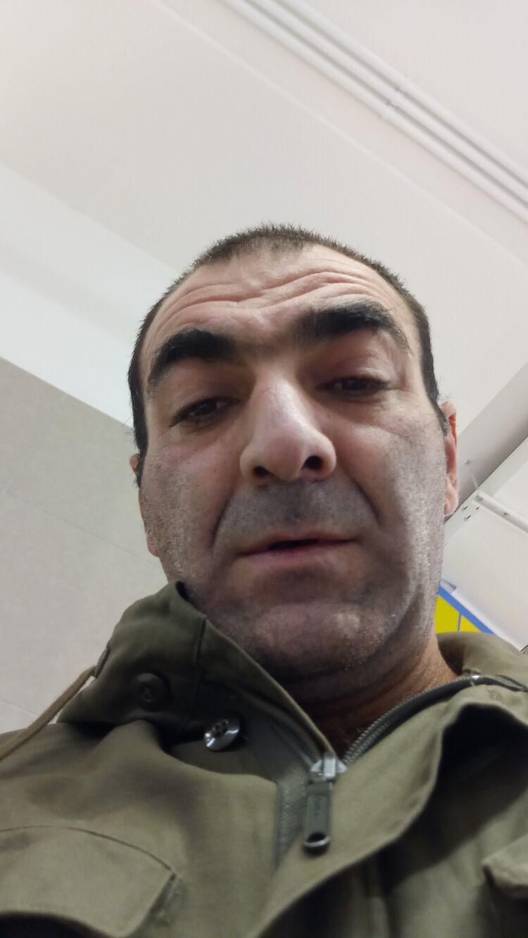  31640729  Rezo, 44 ,    Praha