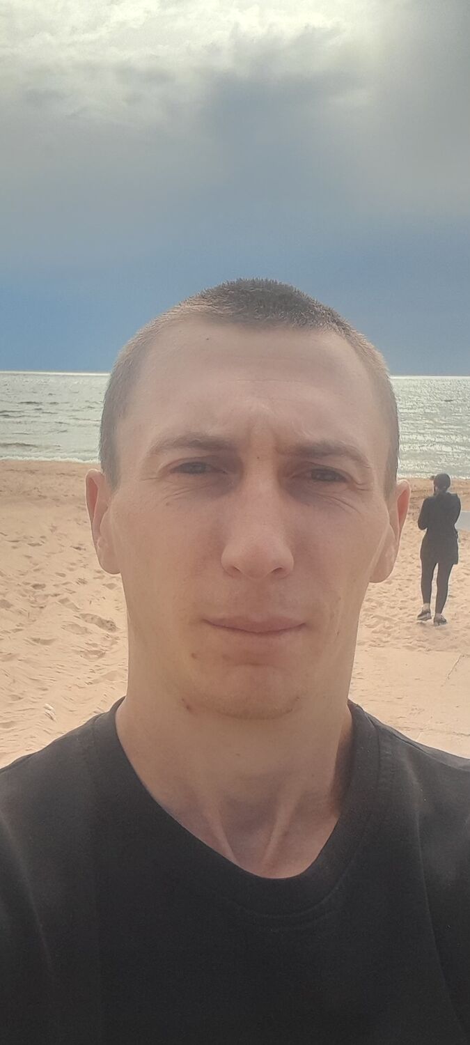  ,   ROMAN, 28 ,   ,   