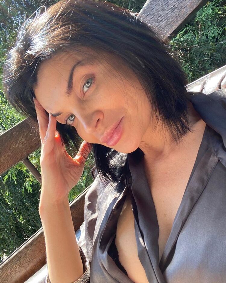  20678329  , 34 ,    -