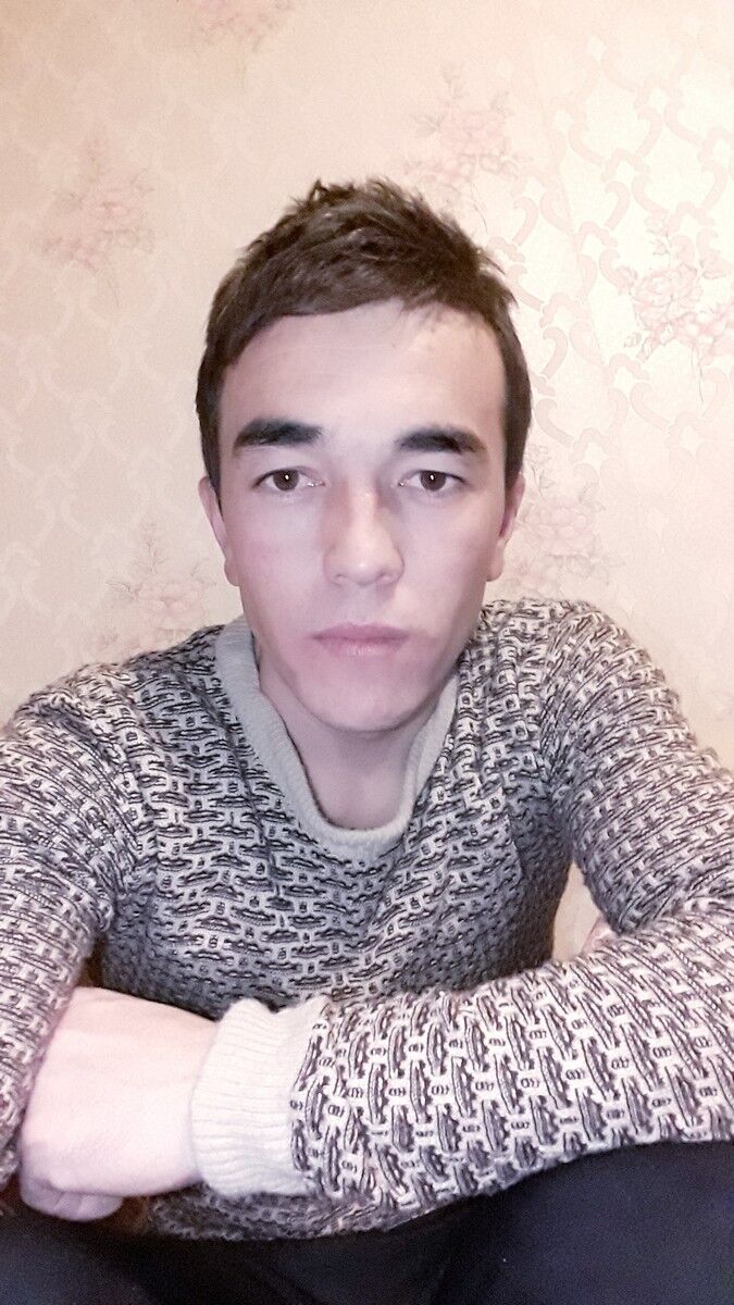  ,   Dima, 32 ,   