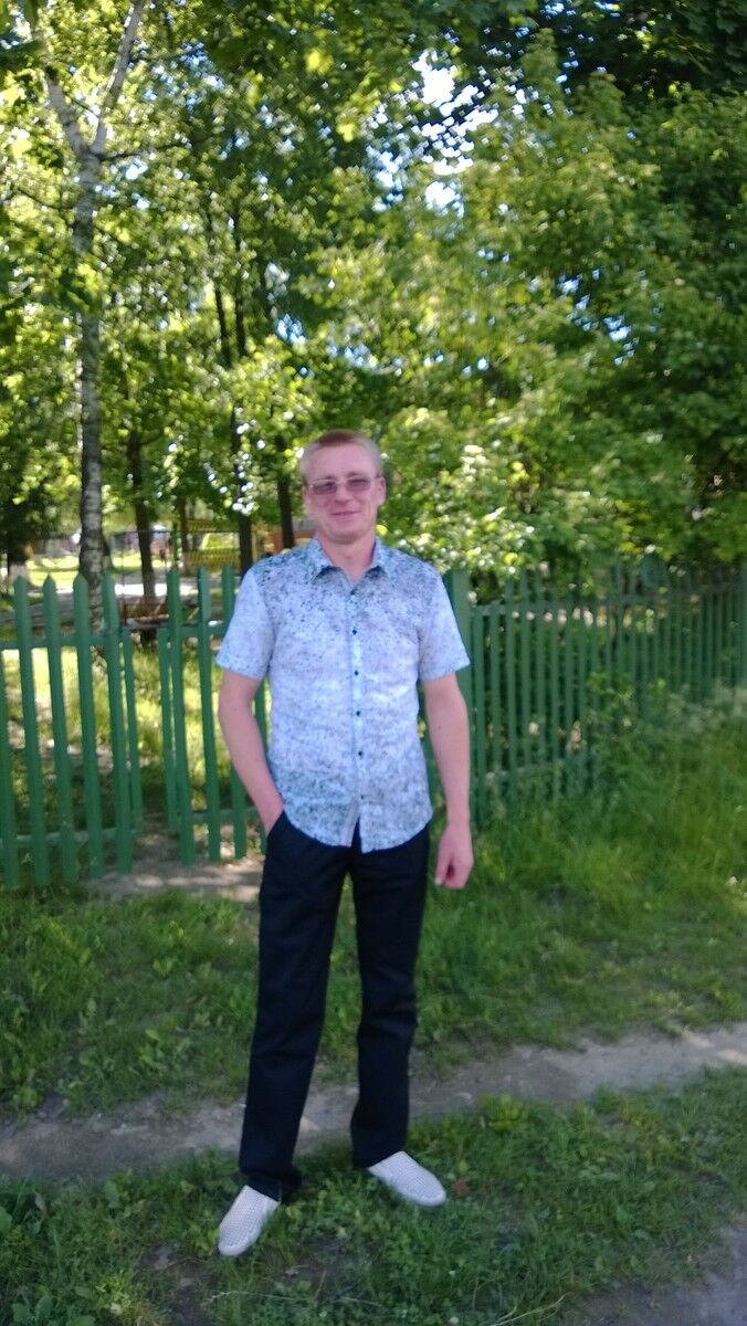  ,   Andrej, 43 ,   