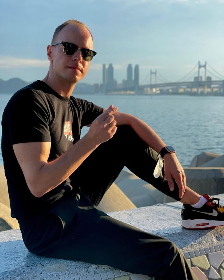  54008589  , 39 ,    -