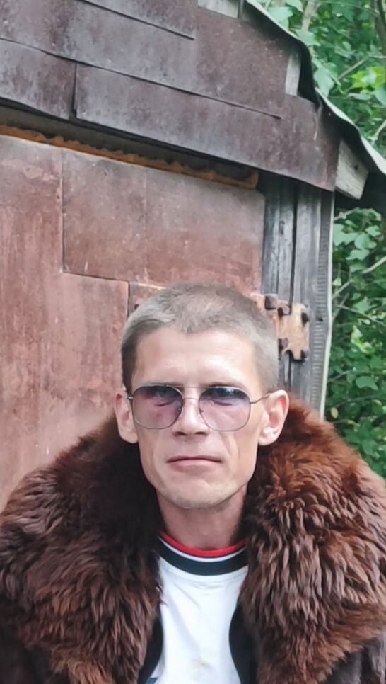  37291989  , 33 ,    -