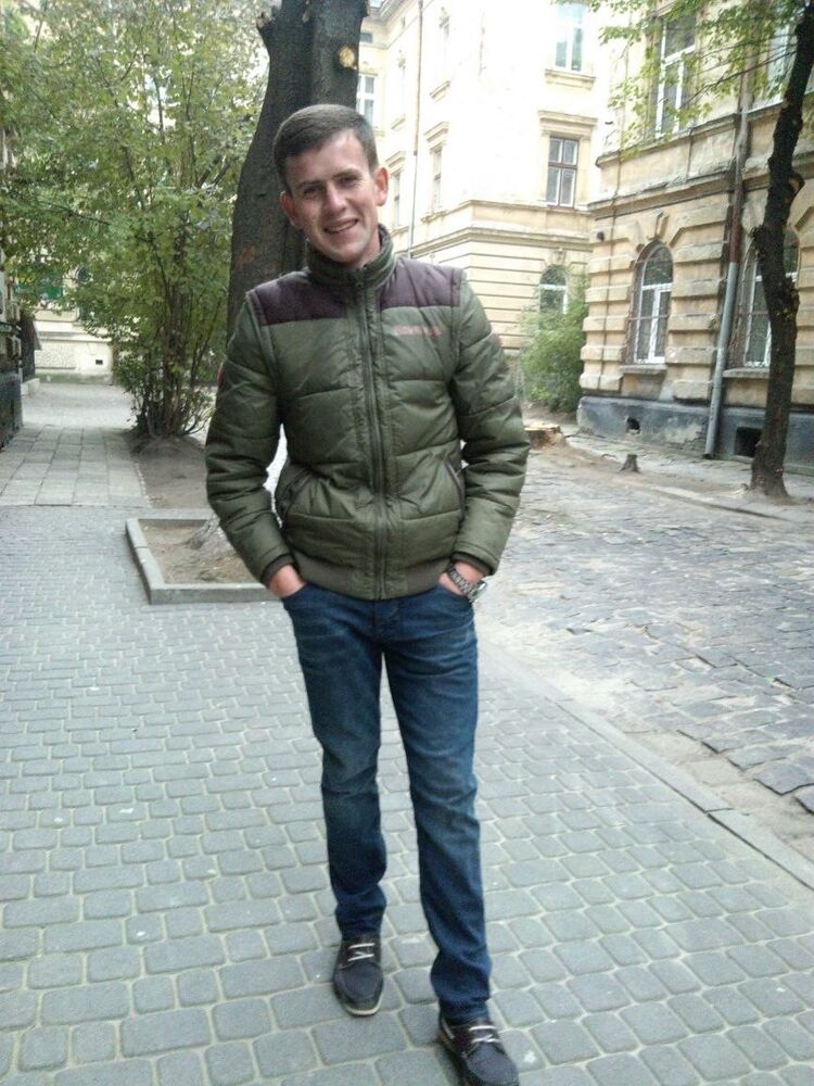  9954179  Vladislav, 30 ,    