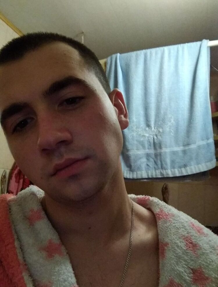  23020369  Nikita, 27 ,    