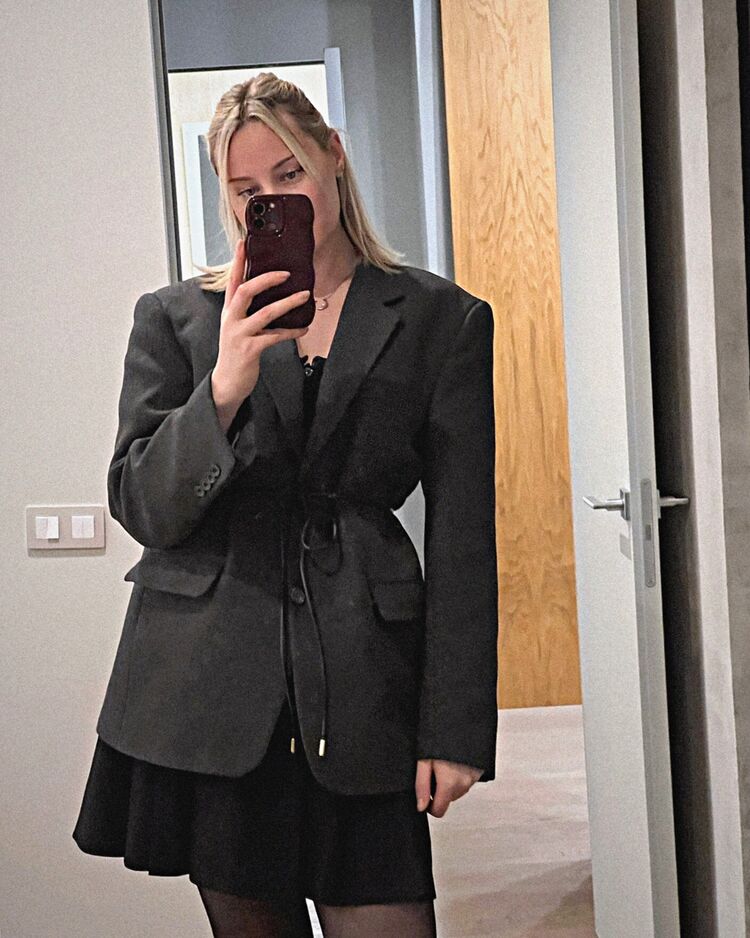  53529539  , 30 ,    -