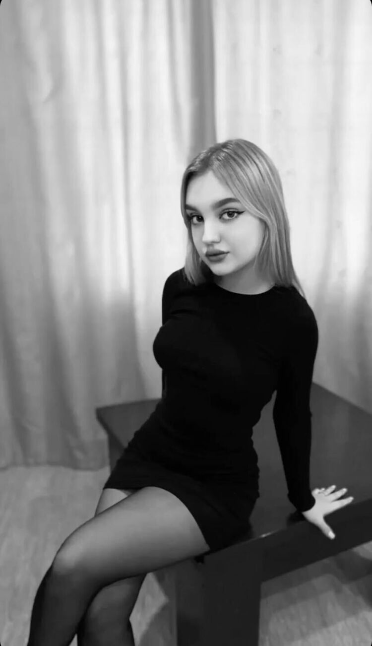  45729159  Ali, 22 ,    Palais-Bourbon