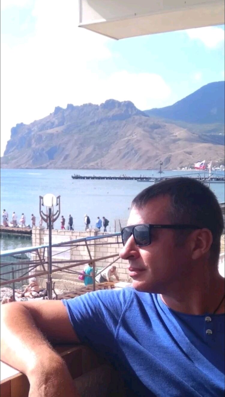  53193309  Sergey, 50 ,    