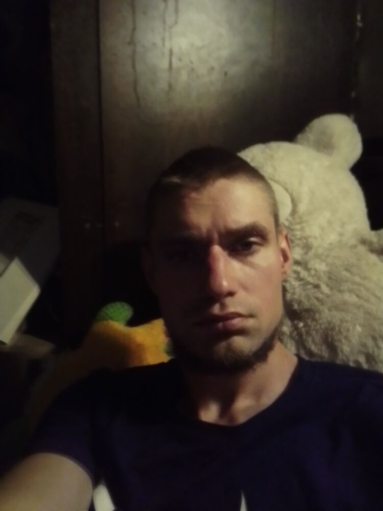 ���� 40556779 ������� �����, 32 ����, ���� ���������� � �����-����������