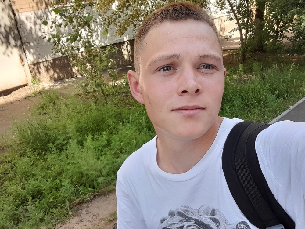  ,   Kirill, 24 ,   ,   , 