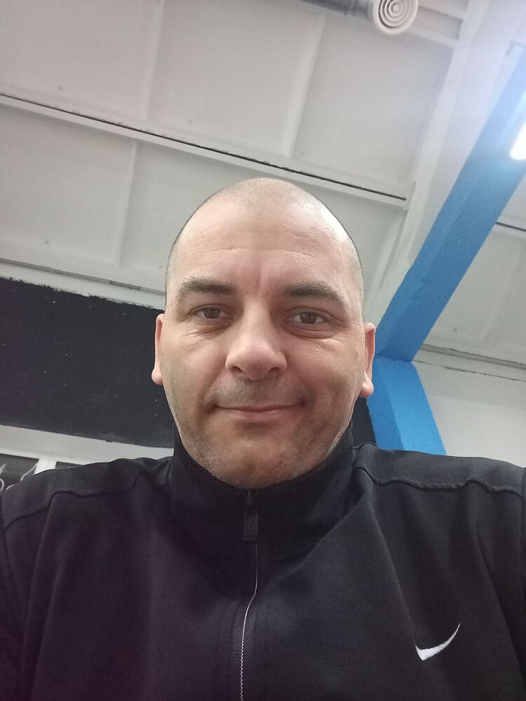  31519359  Sergey, 45 ,    