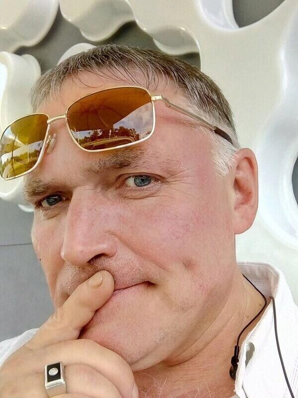  ,   , 52 ,   ,   