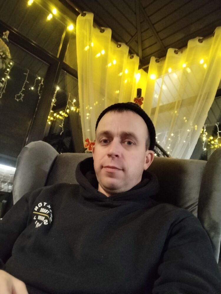  49687539  , 38 ,    