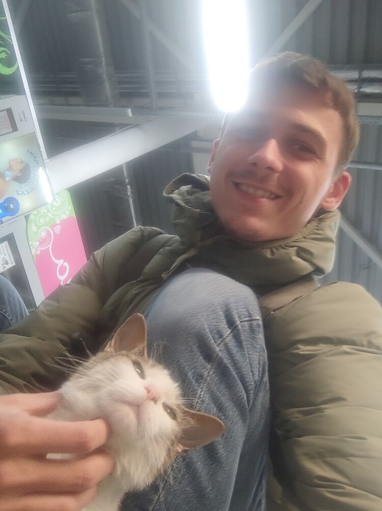  ,   Artem, 29 ,   ,   