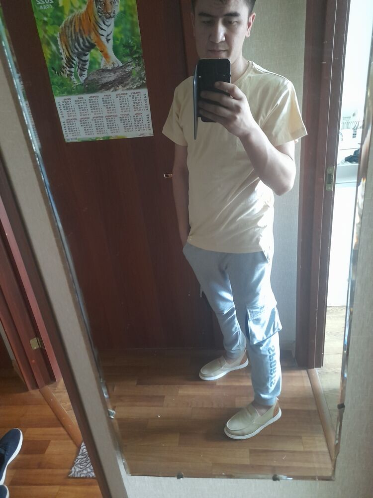  27535679  Diyorbek, 25 ,    -